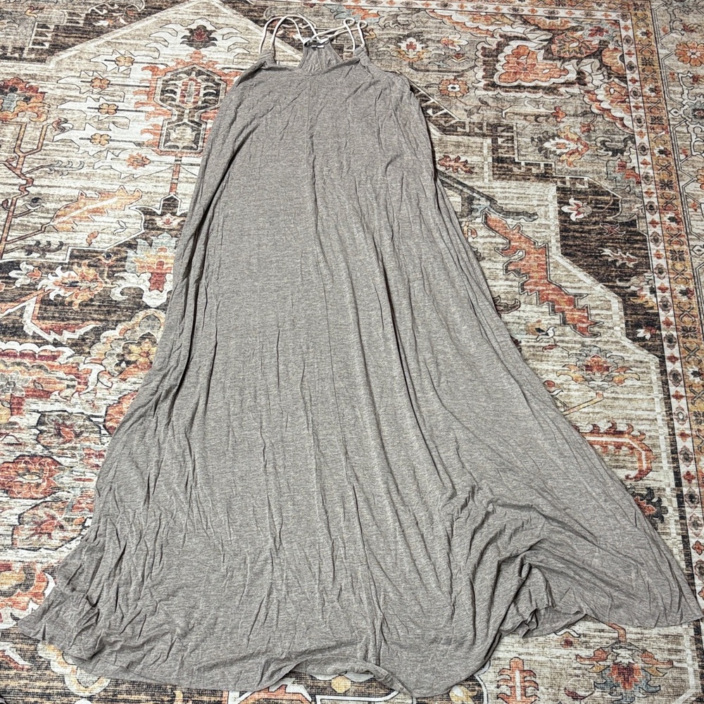 Bella Luxx Grey Strappy Racerback V Neck Jersey Maxi Dress sz XS
